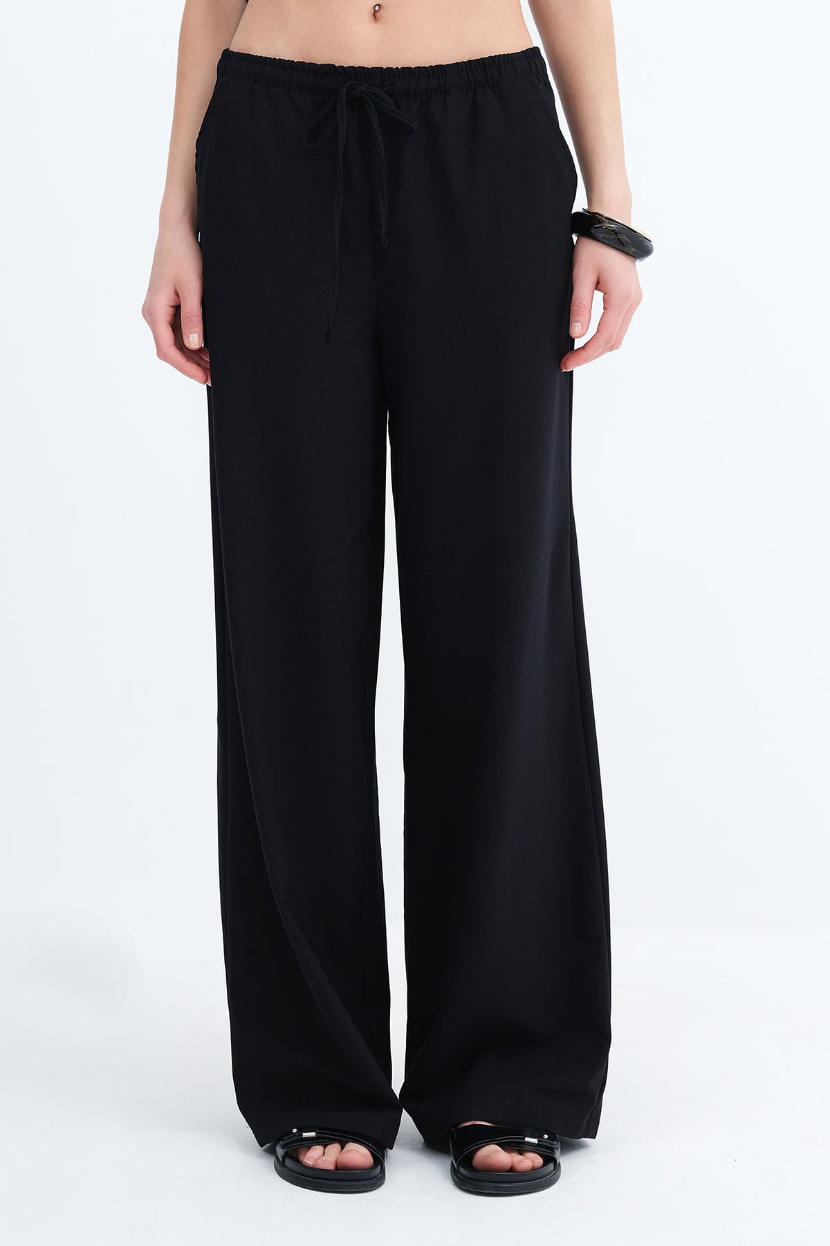 Black_Elastic-Waist-Wide-Leg-Pants-addax