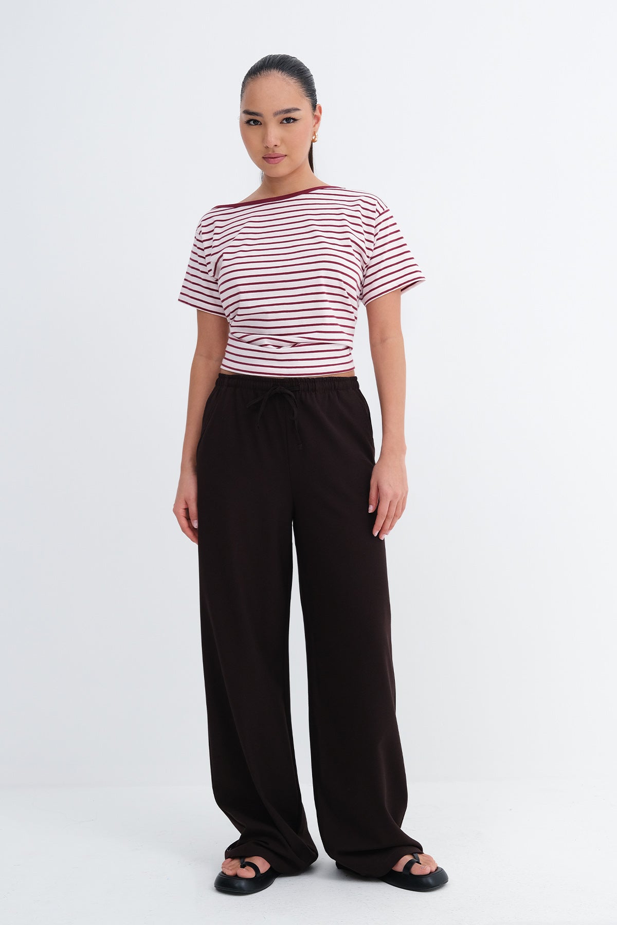 Bitter-Coffee_Elastic-Waist-Wide-Leg-Pants-addax