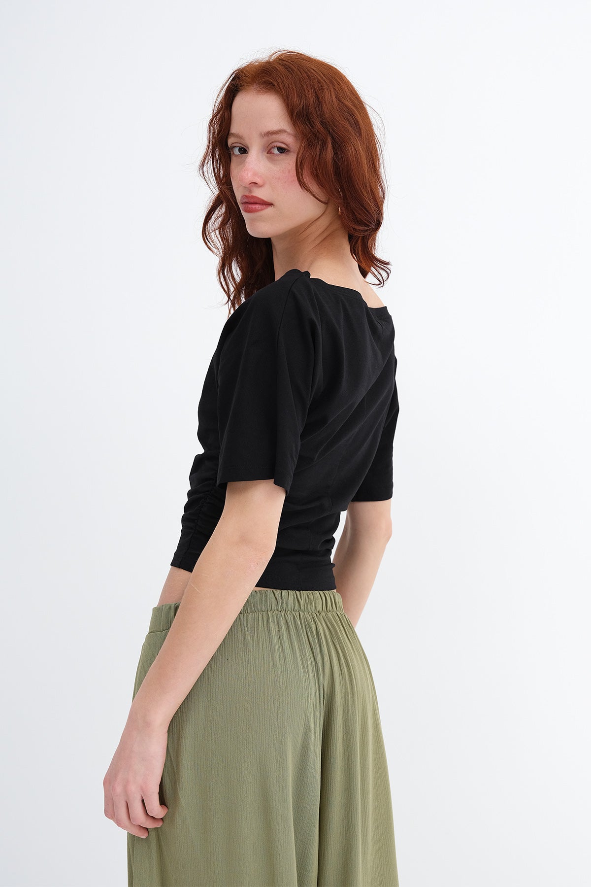Black_Side-Gathered-T-shirt-addax