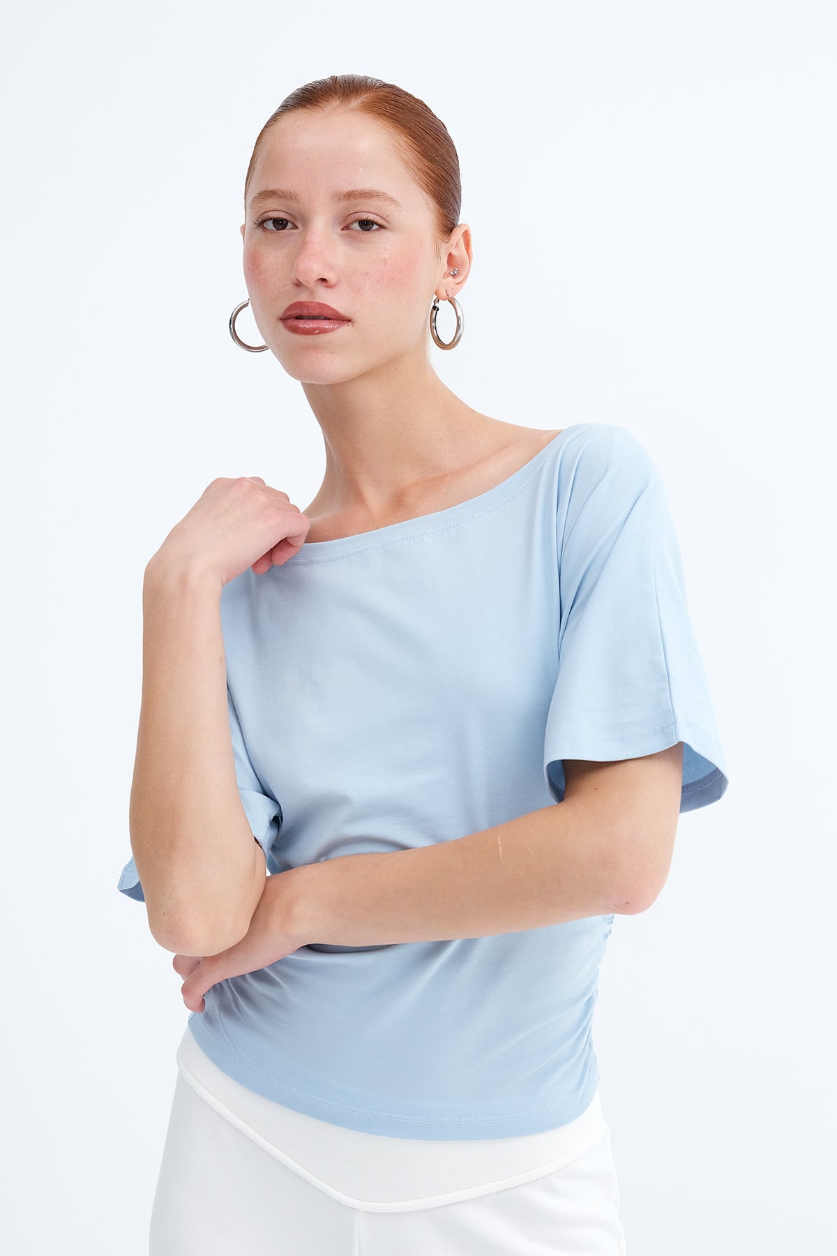 Baby-Blue_Side-Gathered-T-shirt-addax