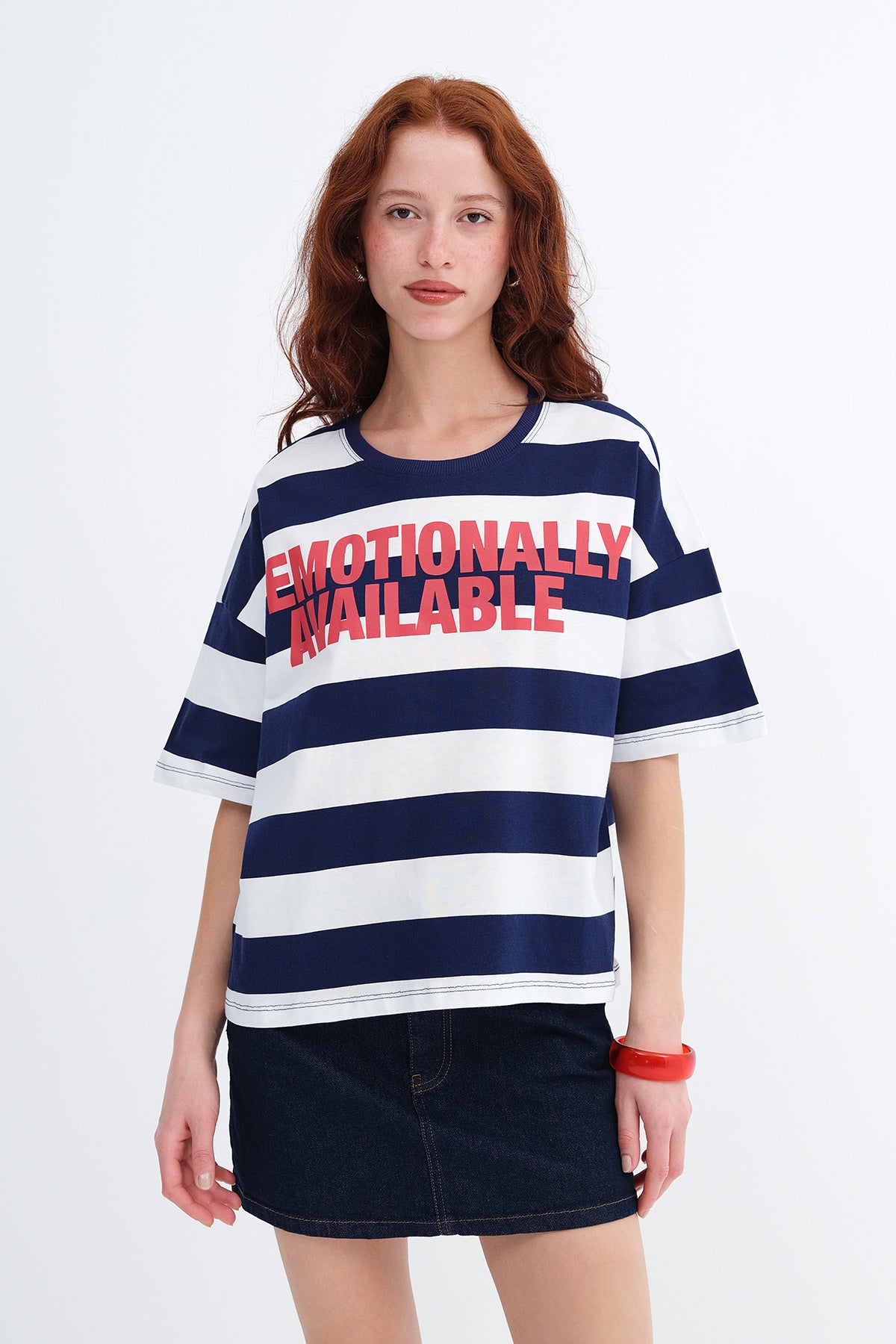 Night-Blue---Ecru_Striped-T-shirt-addax