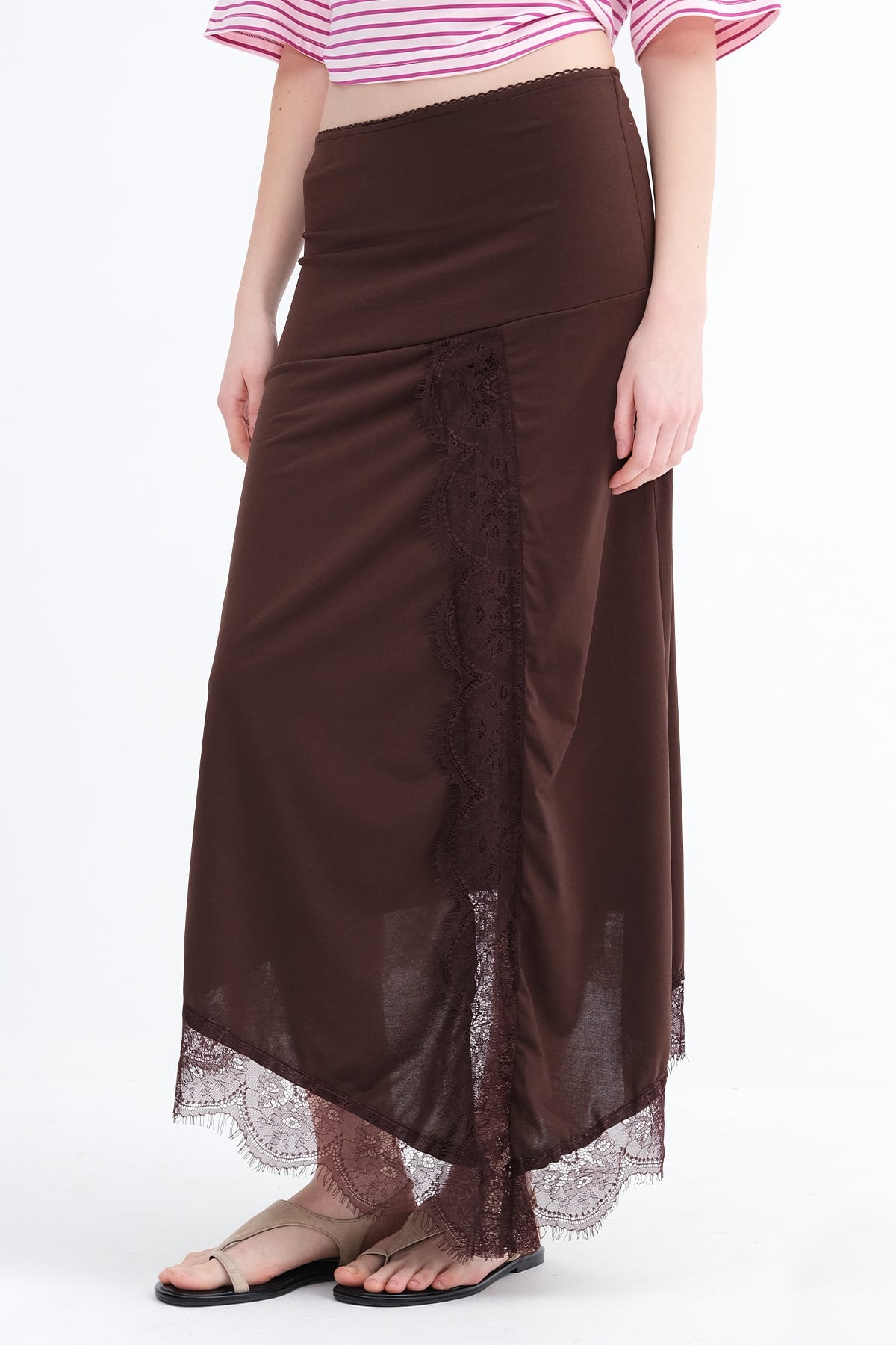 Brown_Asymmetric-Cut-Lace-Detail-Skirt-addax