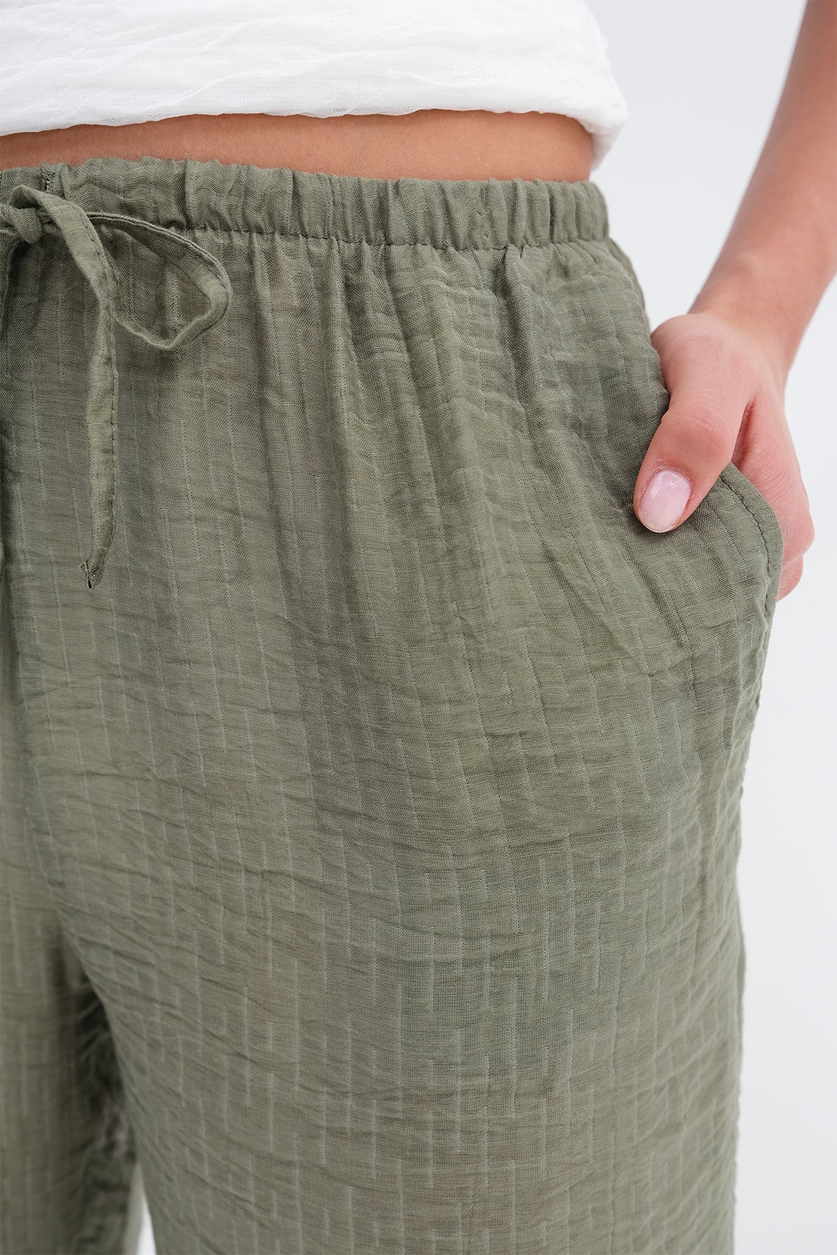 Khaki_Tie-Front-Wide-Leg-Pants-addax