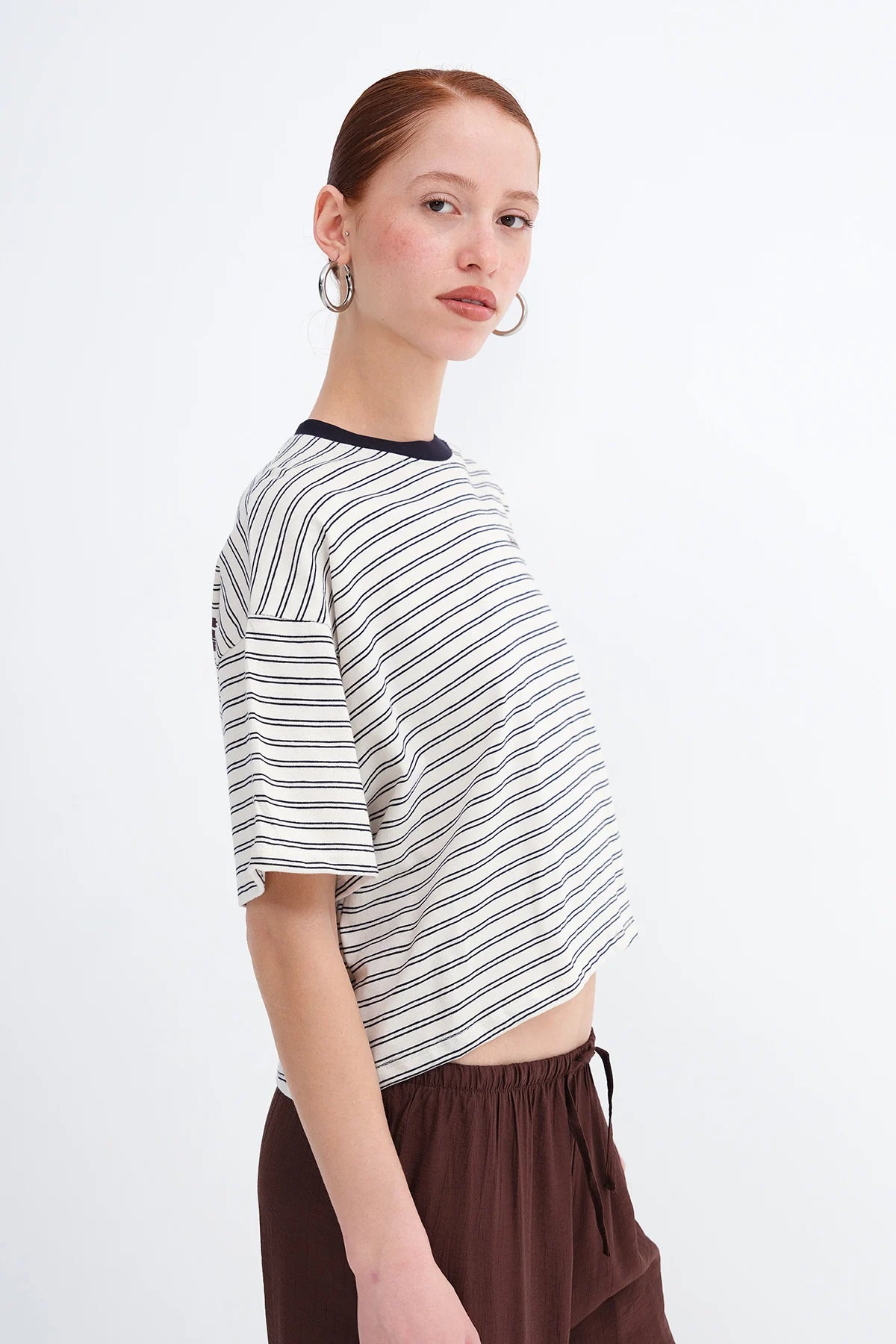 Night Blue---Beige_Striped-Short-Sleeve-T-shirt-addax
