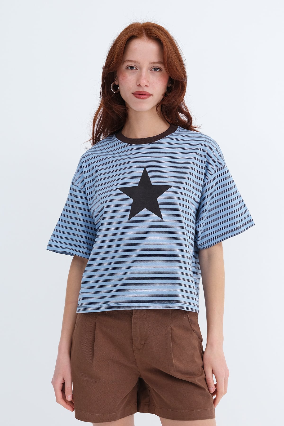 Baby-Blue_Star-Print-Striped-T-shirt-addax