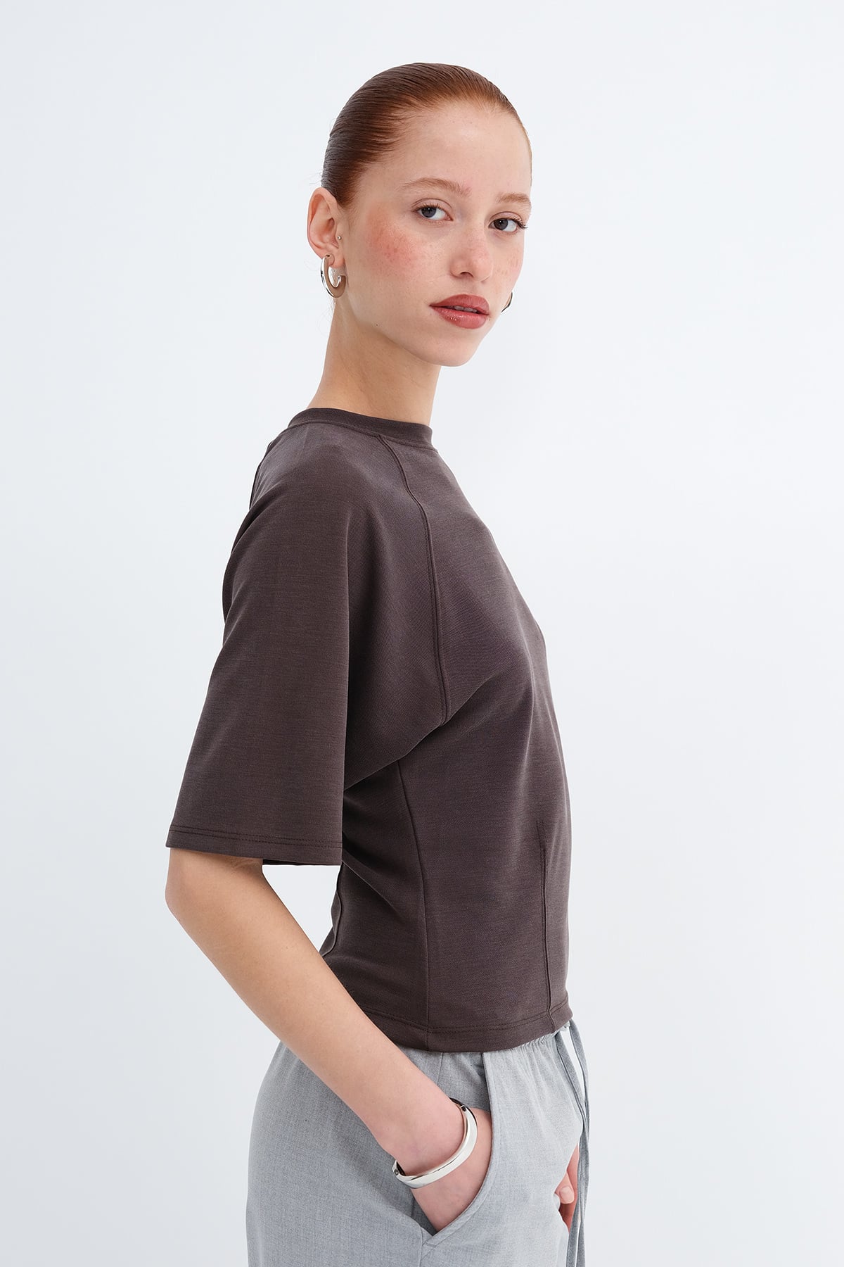 Brown_Crew-Neck-T-shirt-addax