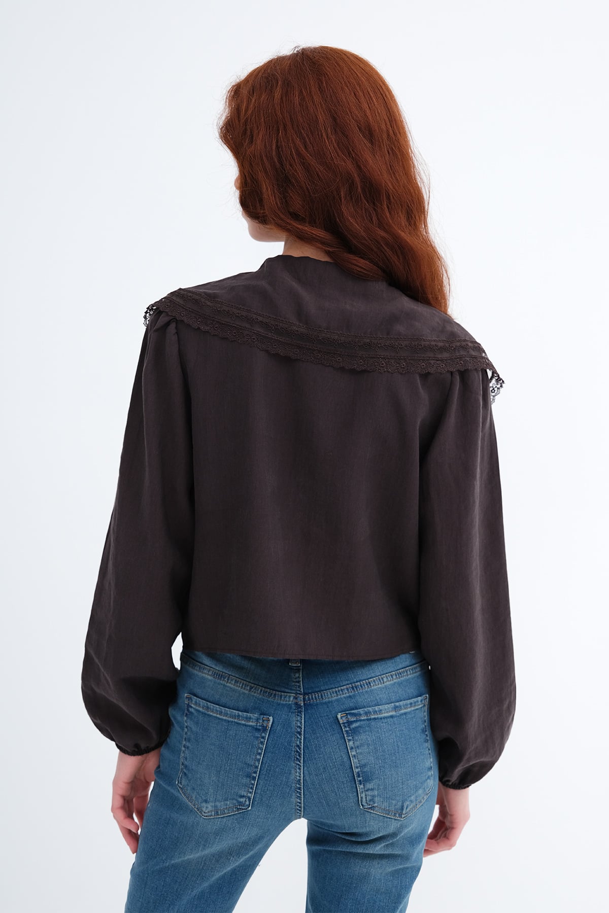 Brown_Peter-Pan-Collar-Lace-Shirt-addax