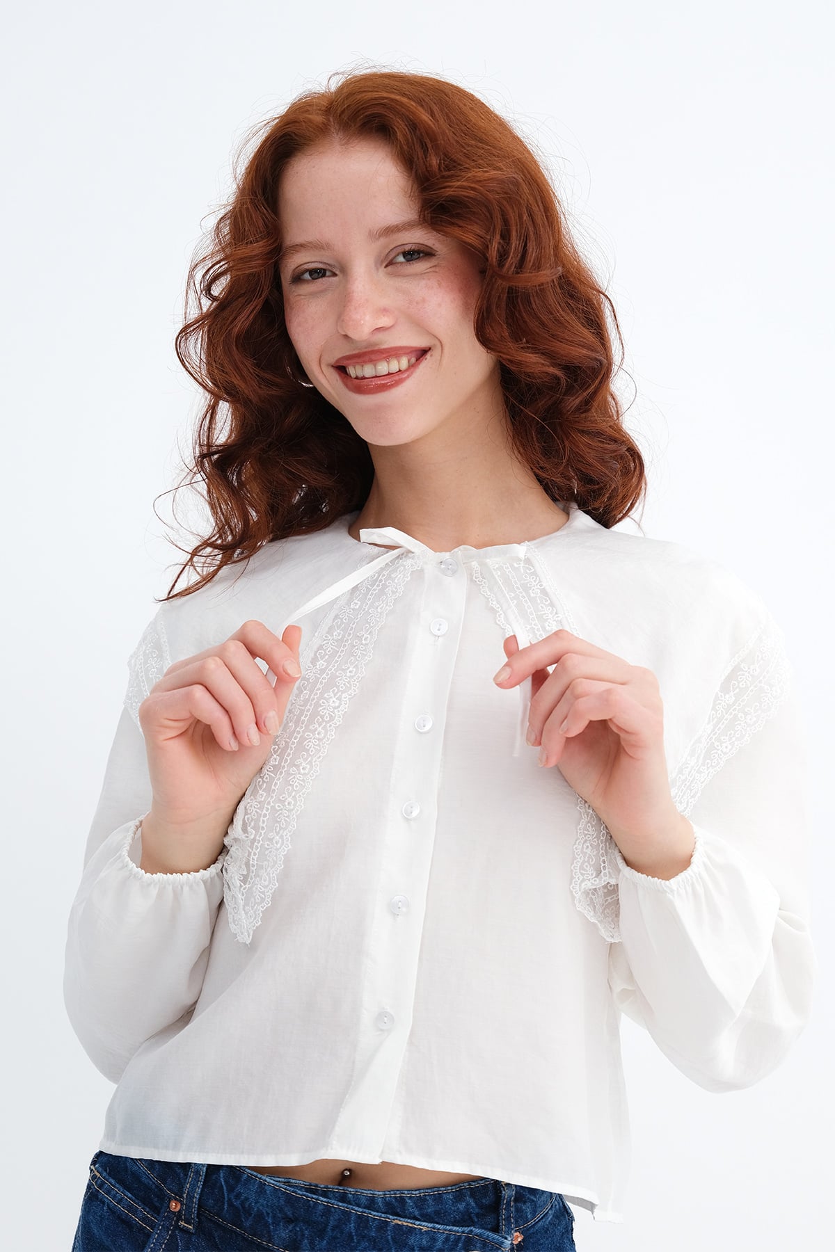 Ecru_Peter-Pan-Collar-Lace-Shirt-addax