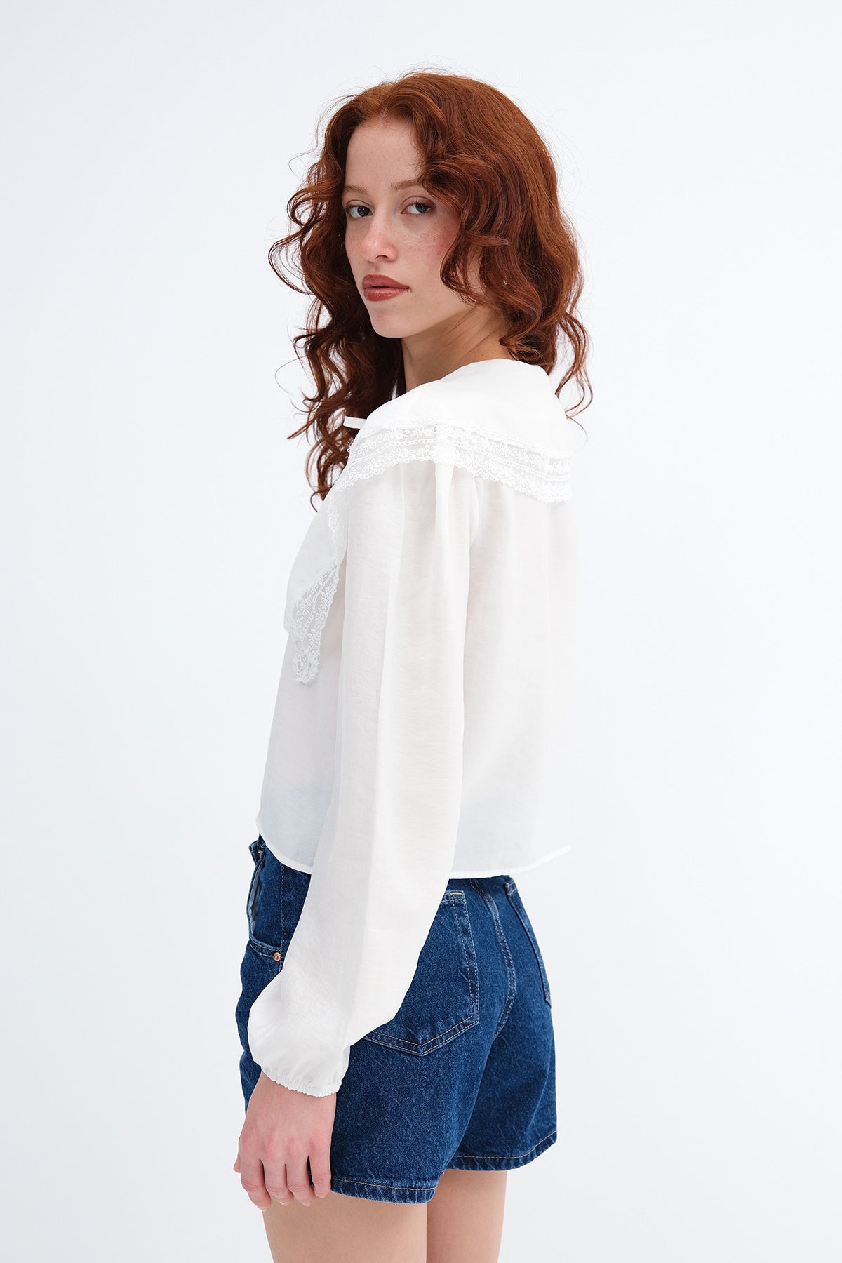 Ecru_Peter-Pan-Collar-Lace-Shirt-addax