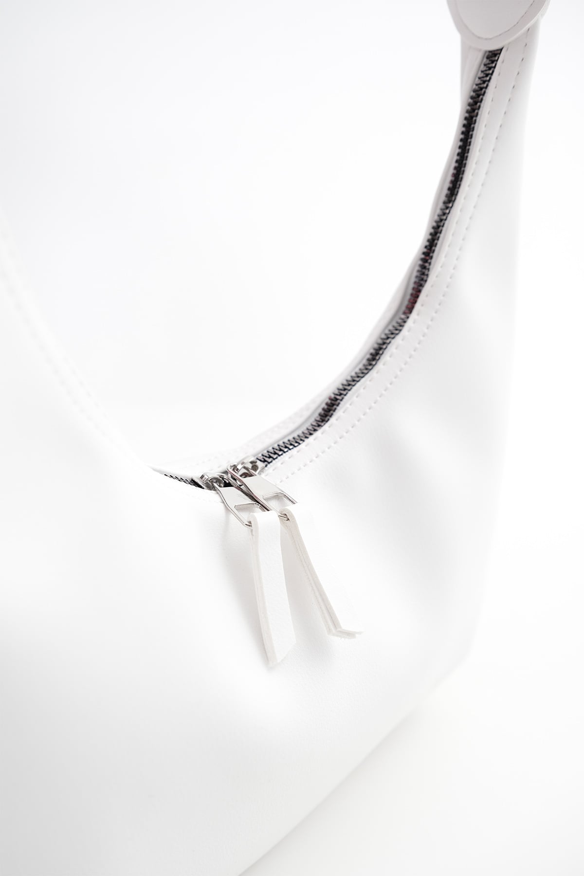 White_Zippered-Hand-and-Shoulder-Bag-addax