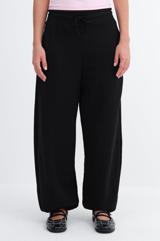 Black_Elastic-Waist-Sweatpants-with-Adjustable-Hem-addax