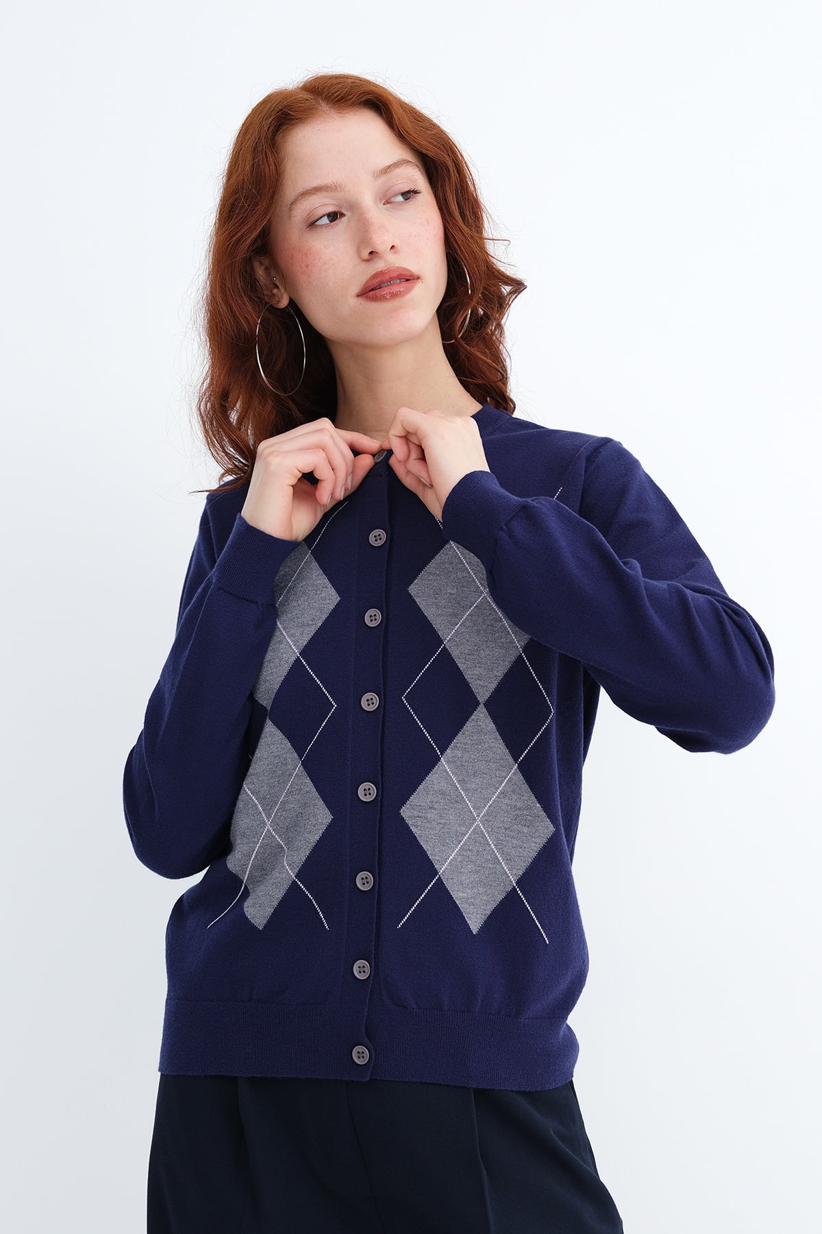Night-Blue_Diamond-Pattern-Knit-Cardigan-addax