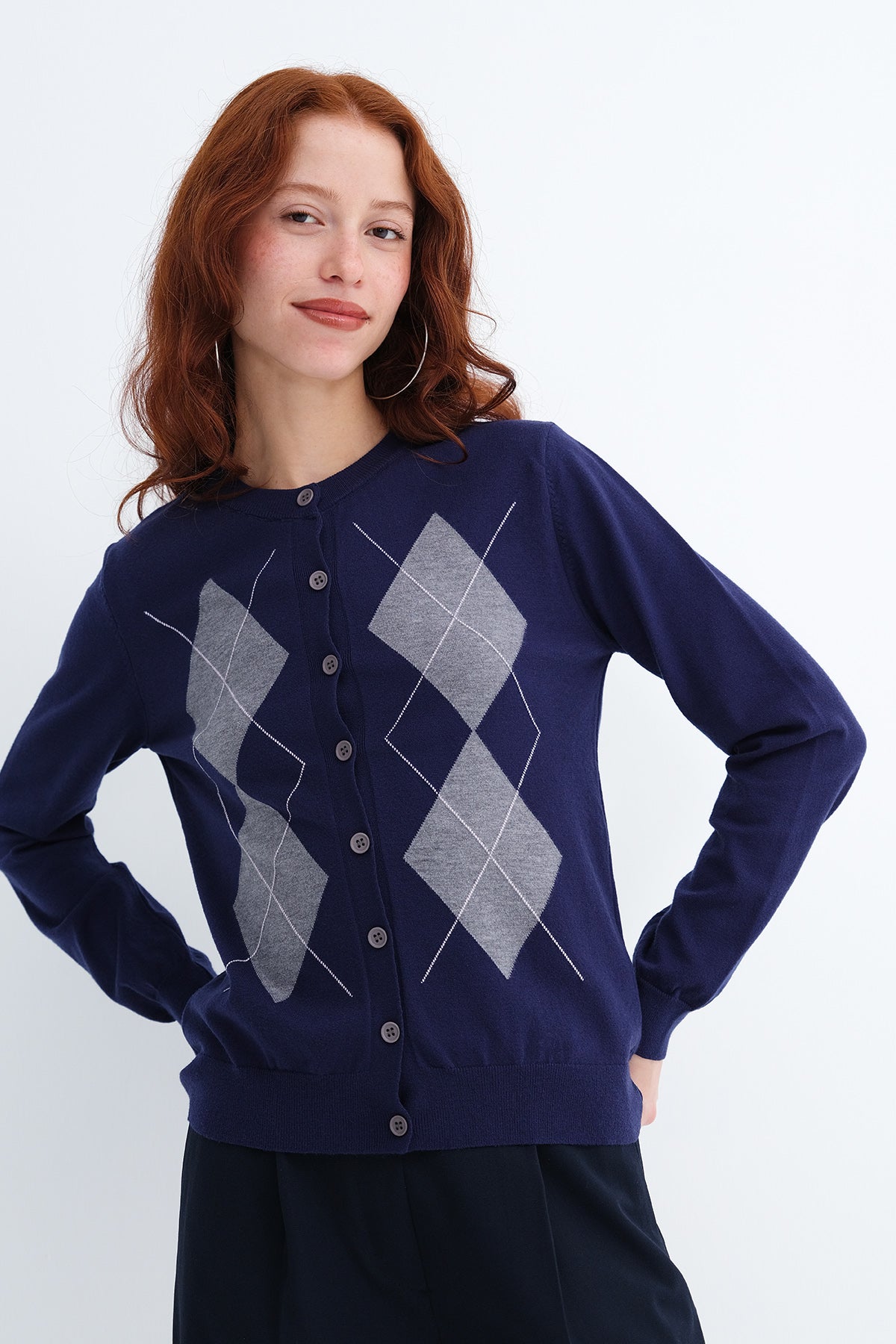 Night-Blue_Diamond-Pattern-Knit-Cardigan-addax