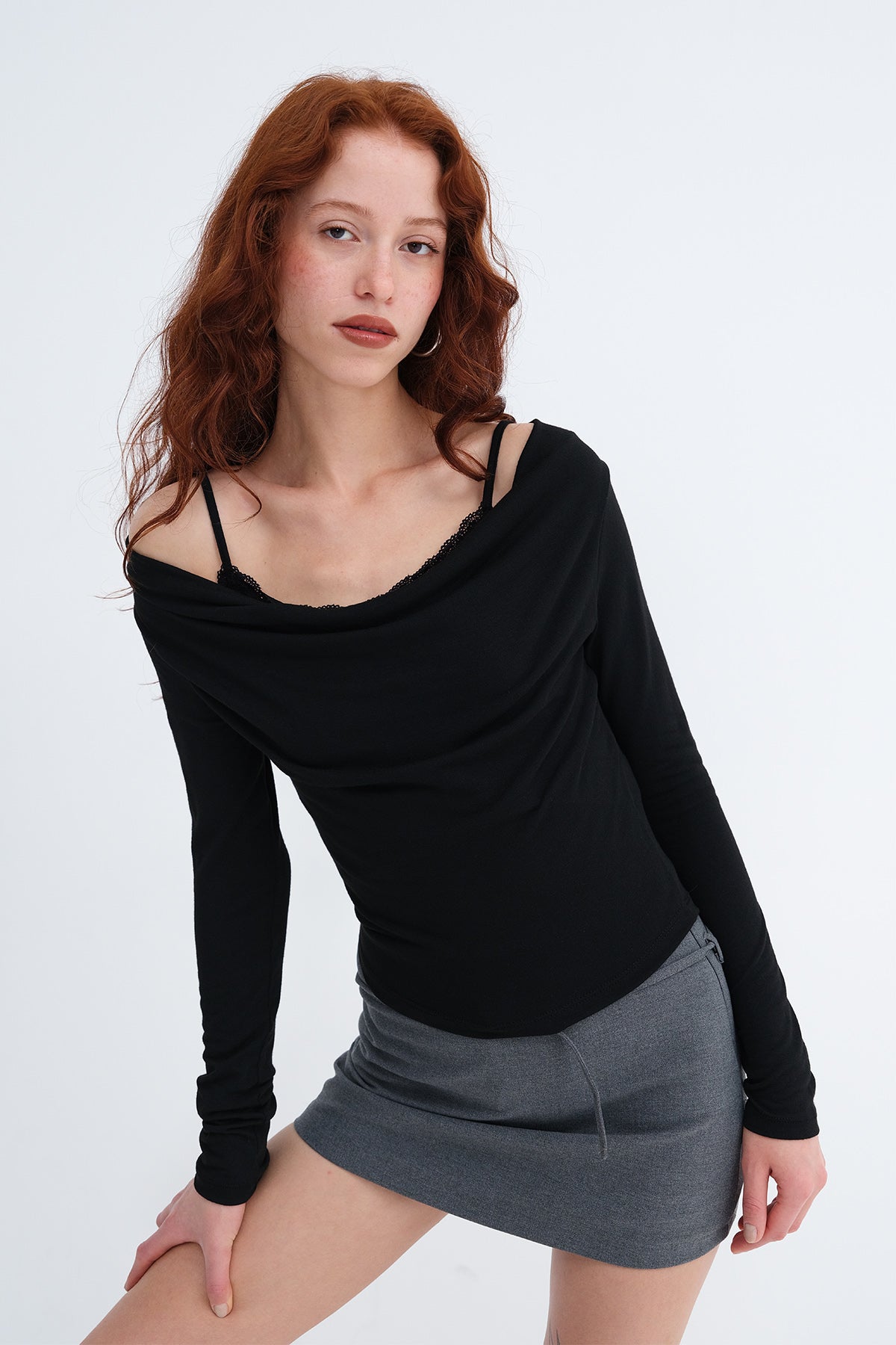 Black_Lace-Collar-Blouse-addax