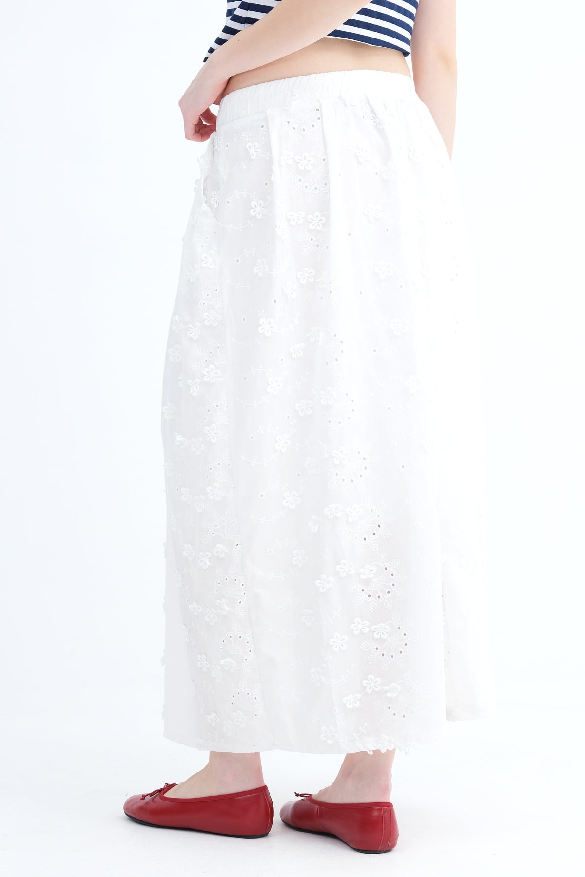 Ecru_Long-Skirt-with-Floral-Detail-addax