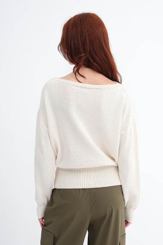 Ecru_Boat-Neck-Knit-Sweater-addax