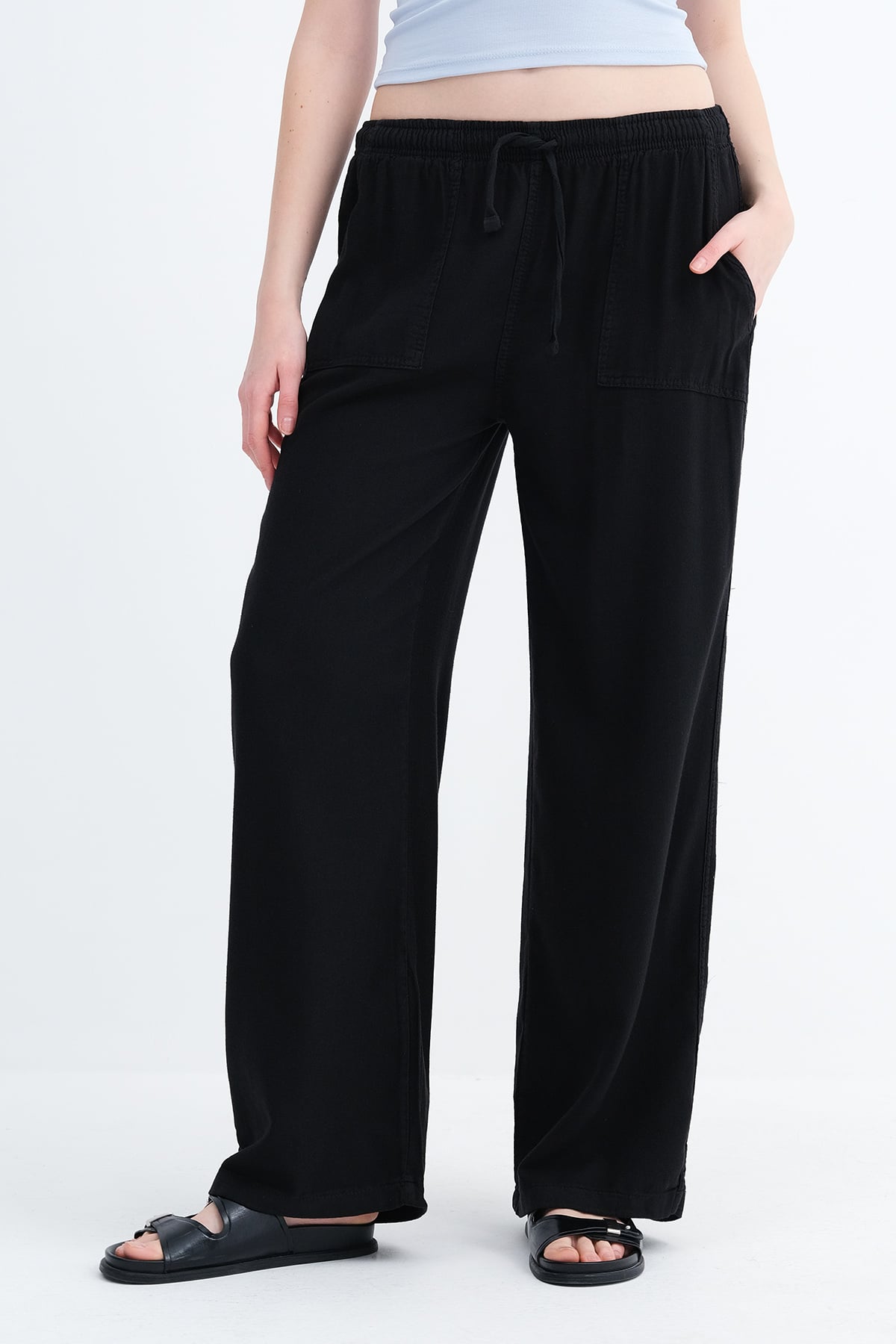 Black_Elastic-Waist-Wide-Leg-Trousers-addax