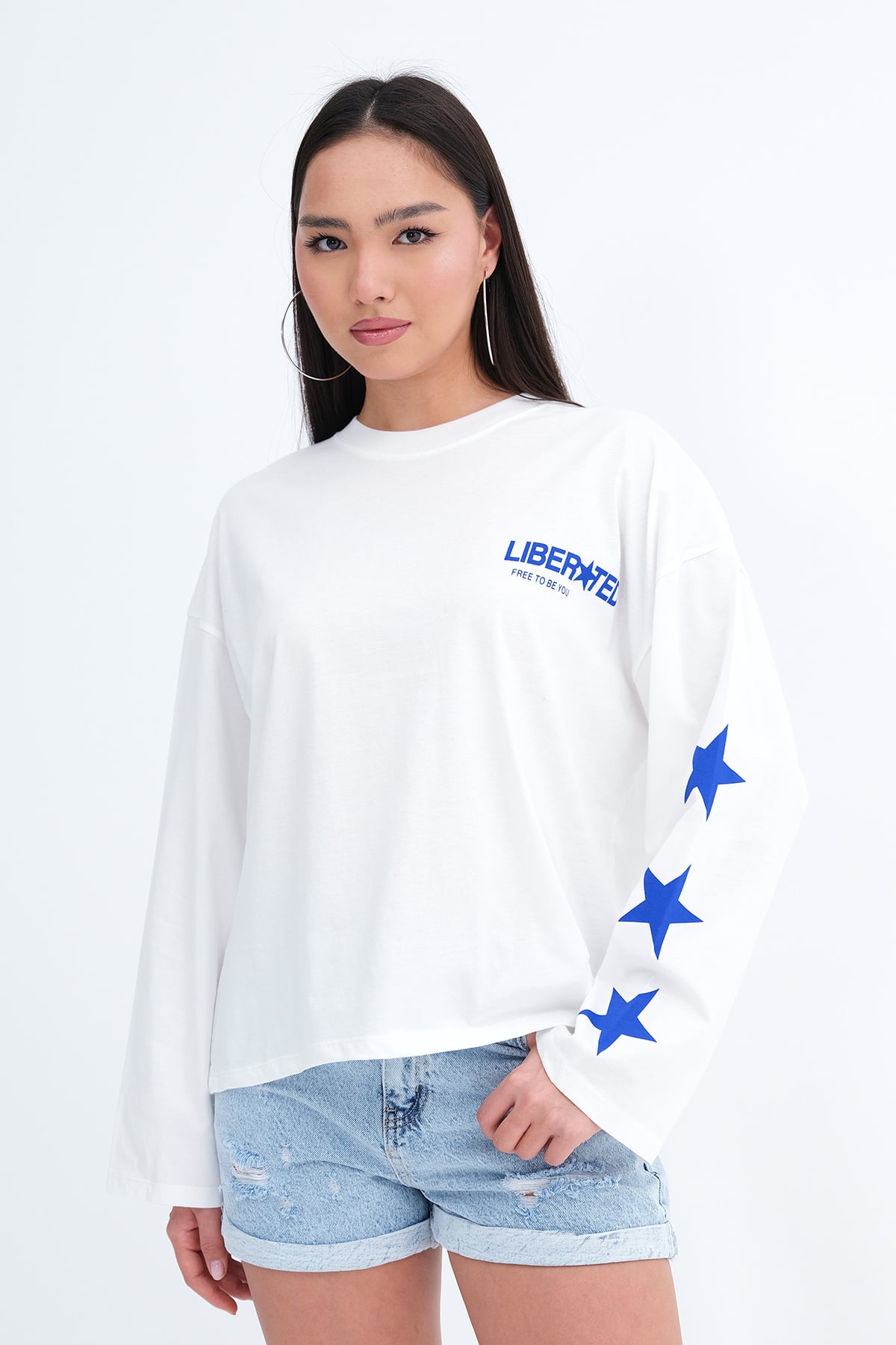 Ecru_Printed-Long-Sleeve-T-Shirt-addax