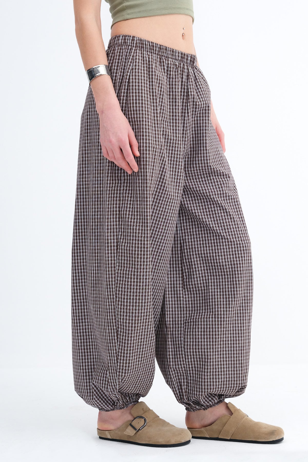 Brown_Plaid-Jogger-Pants-addax