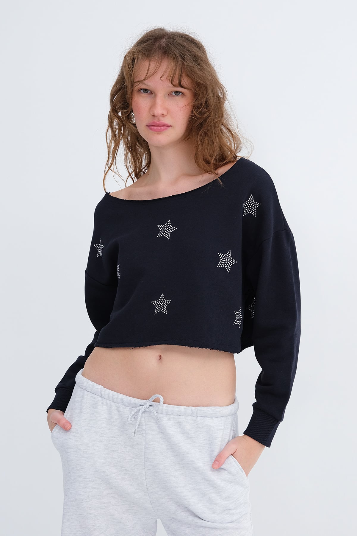 Dark-Night-Blue_Star-Patterned-Rhinestone-Crop-Sweatshirt-addax