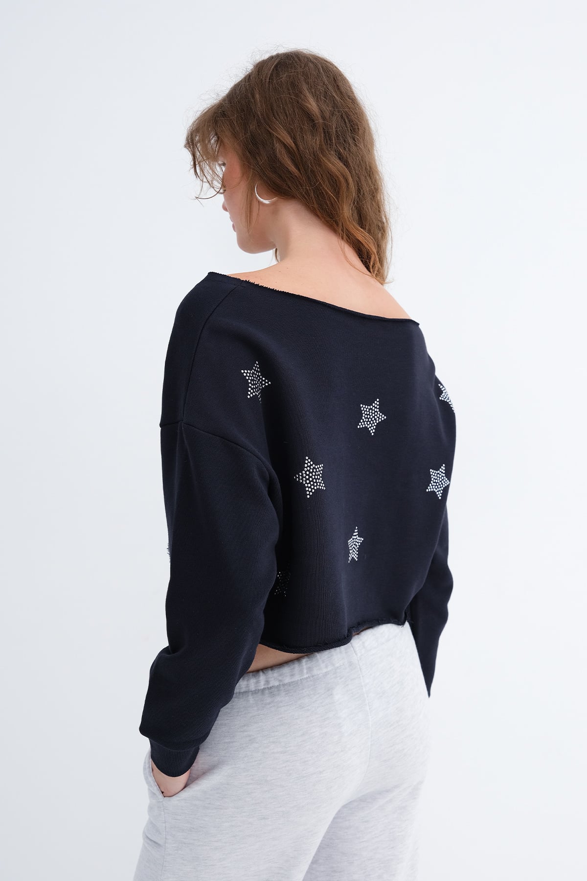 Dark-Night-Blue_Star-Patterned-Rhinestone-Crop-Sweatshirt-addax