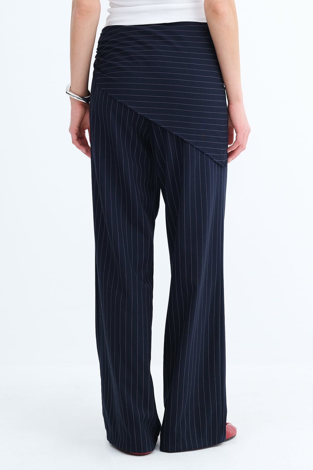 Night-Blue_Striped-Wide-Leg-Pants-addax