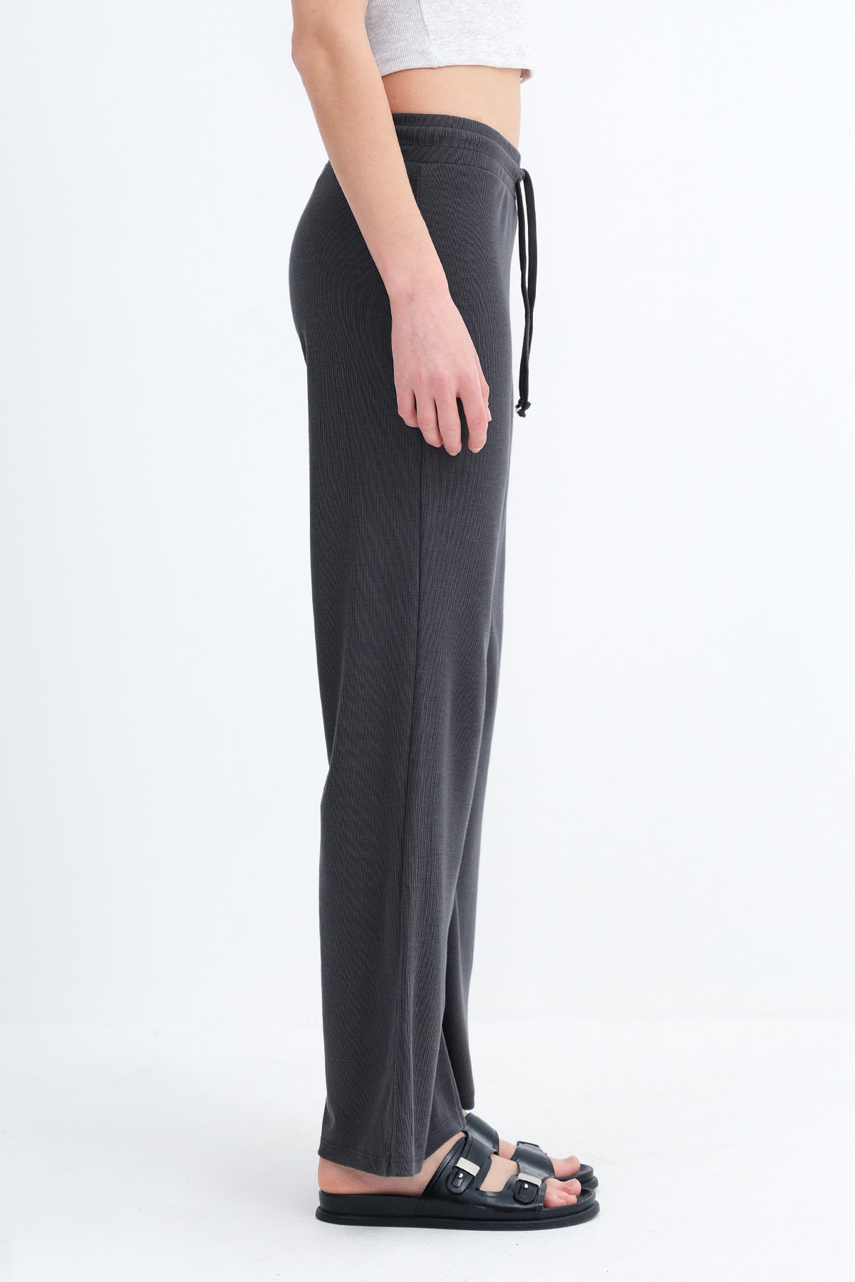 Charcoal_Elastic-Waist-Modal-Sweatpants-addax