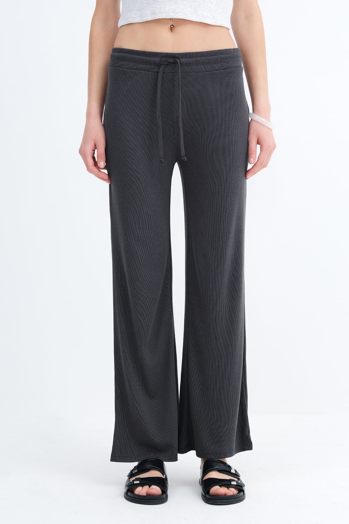 Charcoal_Elastic-Waist-Modal-Sweatpants-addax