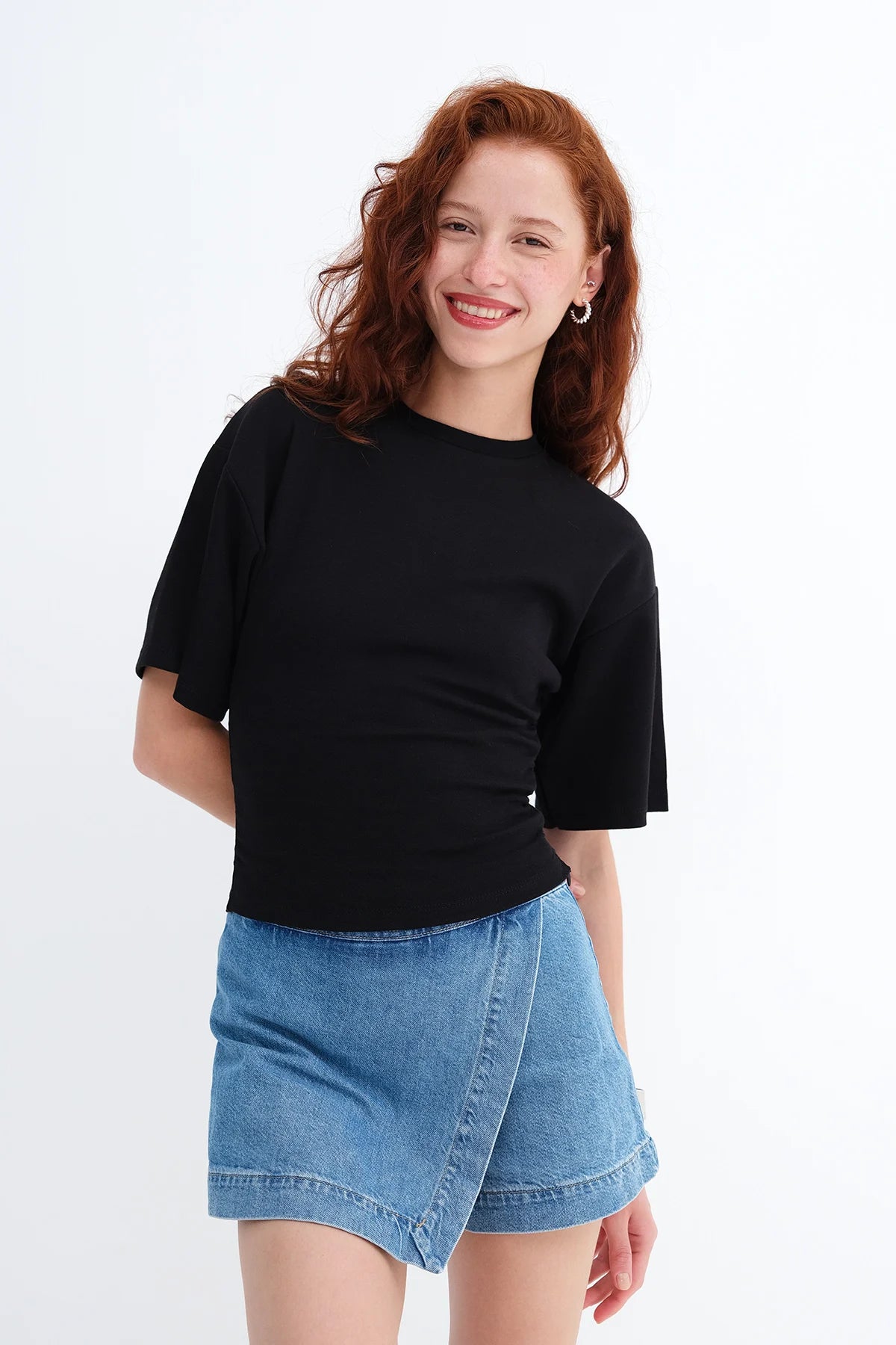 Black_Side-Gathered-T-shirt-addax