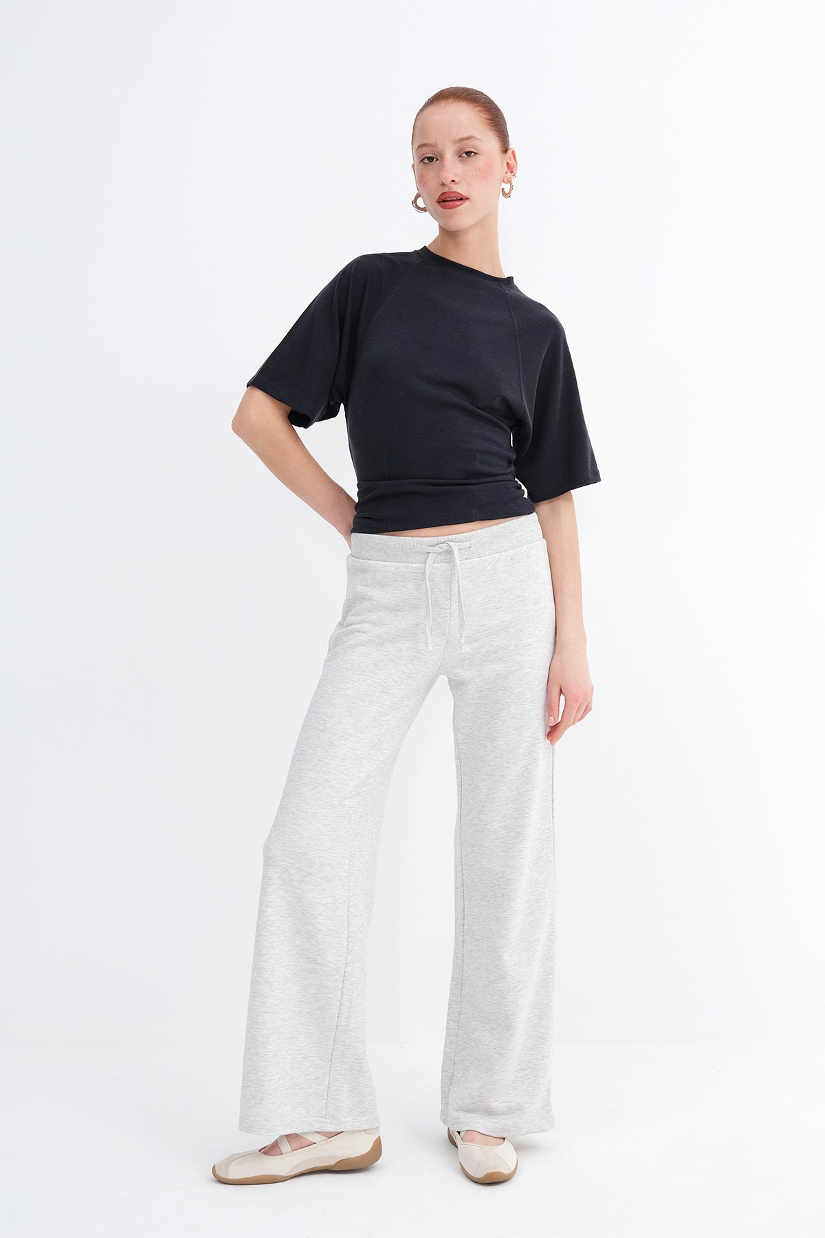 Grey-Melange_Glitter-Wide-Leg-Sweatpants-addax