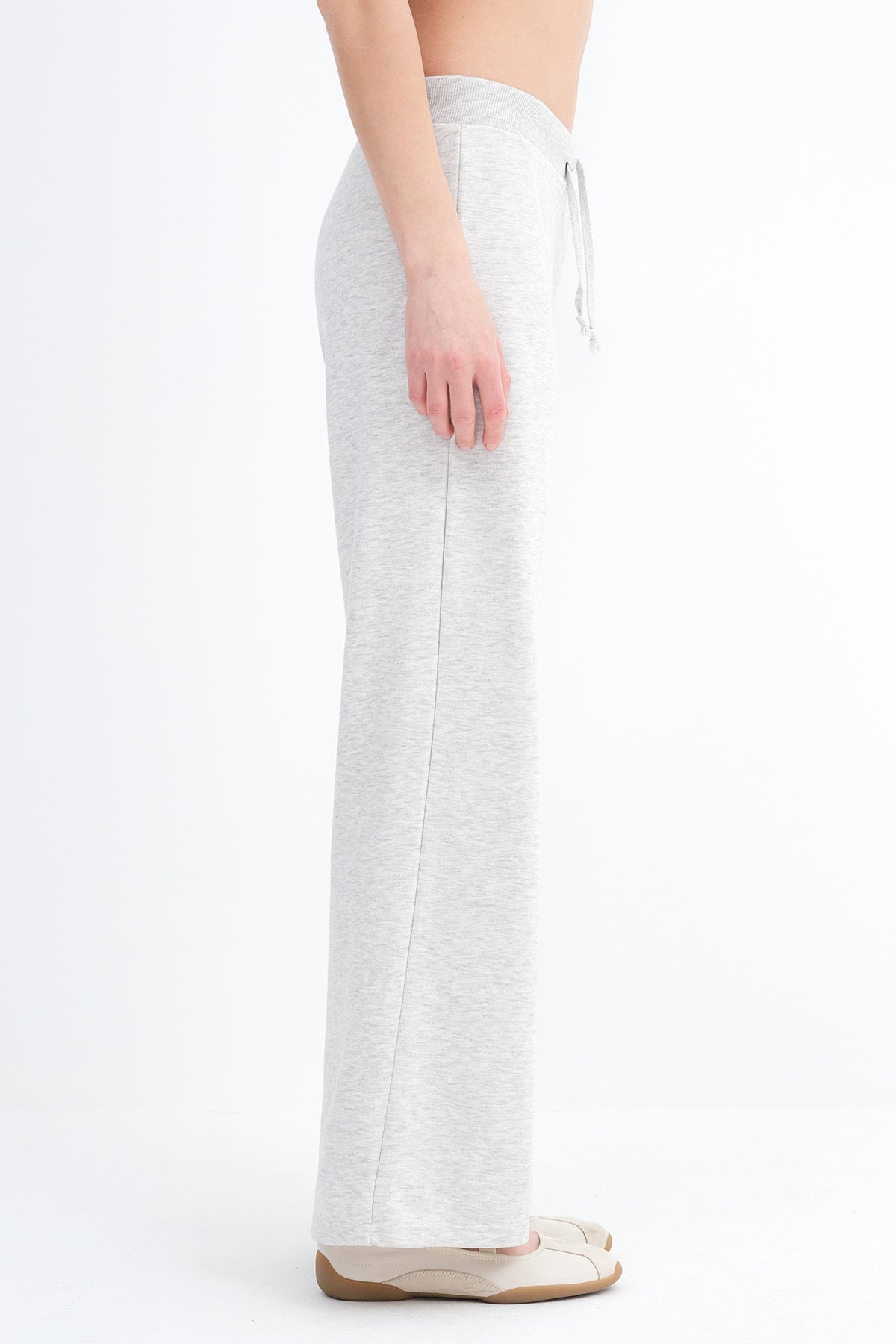 Grey-Melange_Glitter-Wide-Leg-Sweatpants-addax
