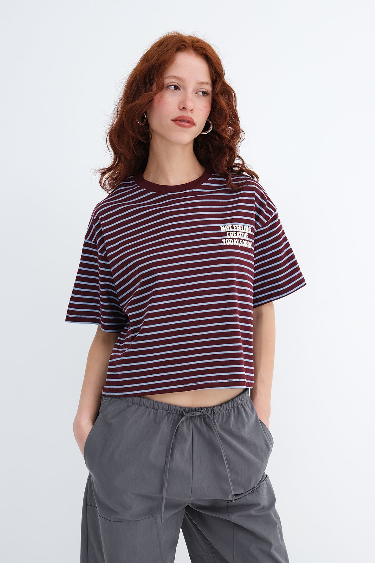 Gardenia_Crew-Neck-Striped-T-shirt-addax