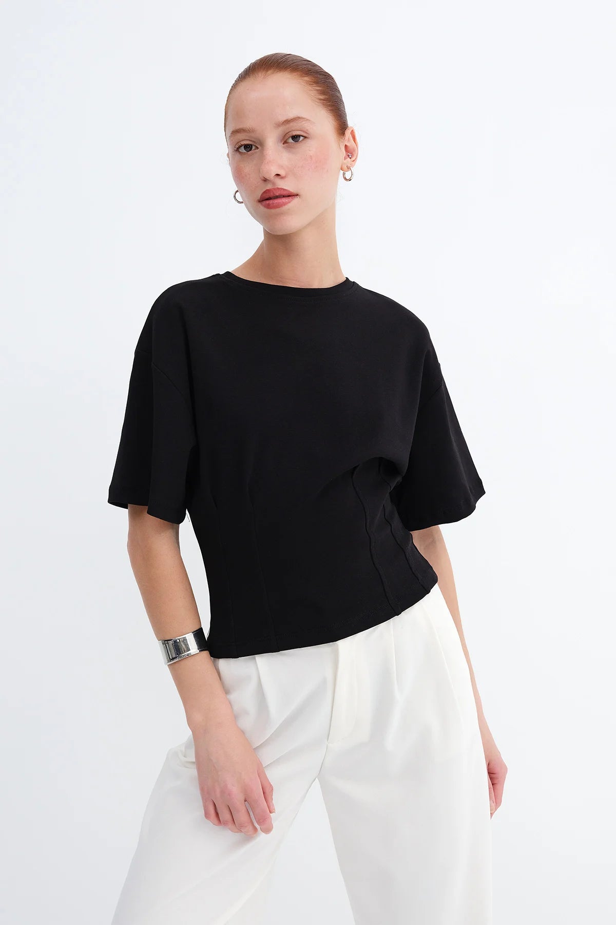 Black_Crew-Neck-Basic-T-shirt-addax