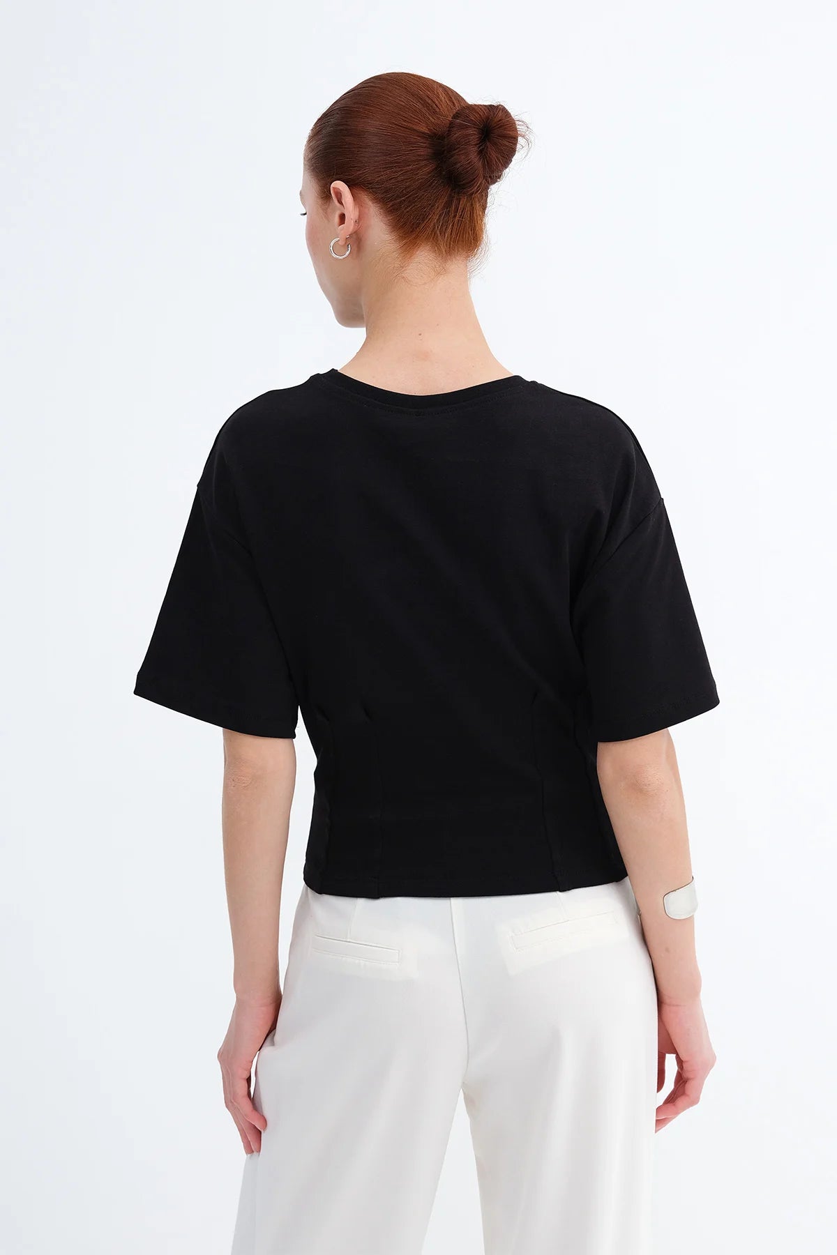 Black_Crew-Neck-Basic-T-shirt-addax