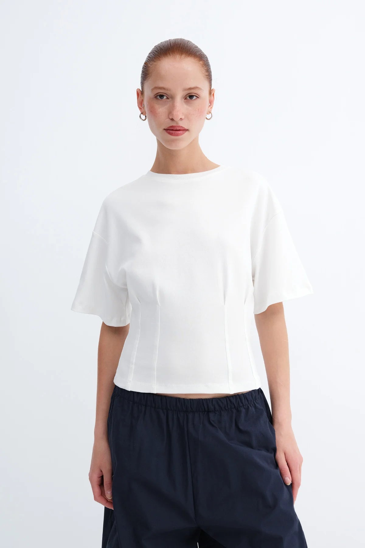Ecru_Crew-Neck-Basic-T-shirt-addax