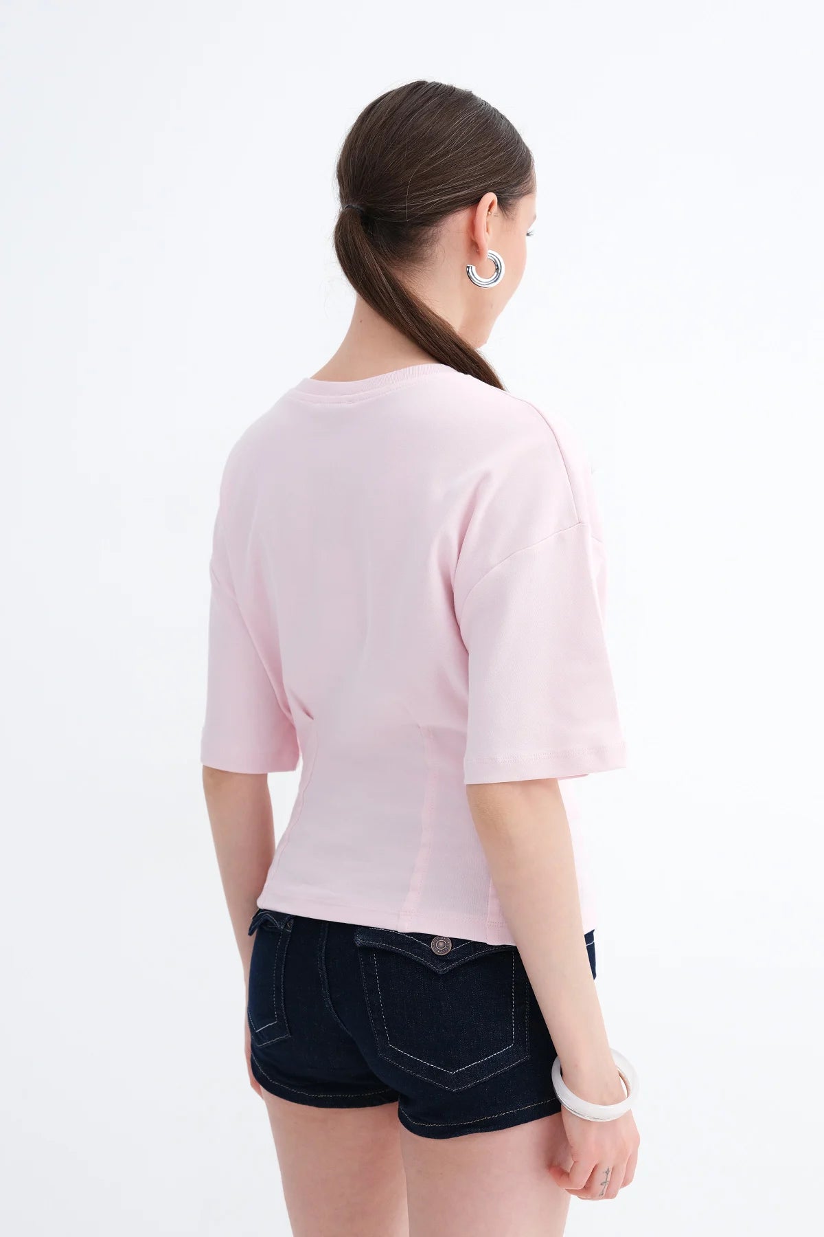 Sugar-Pink_Crew-Neck-Basic-T-shirt-addax