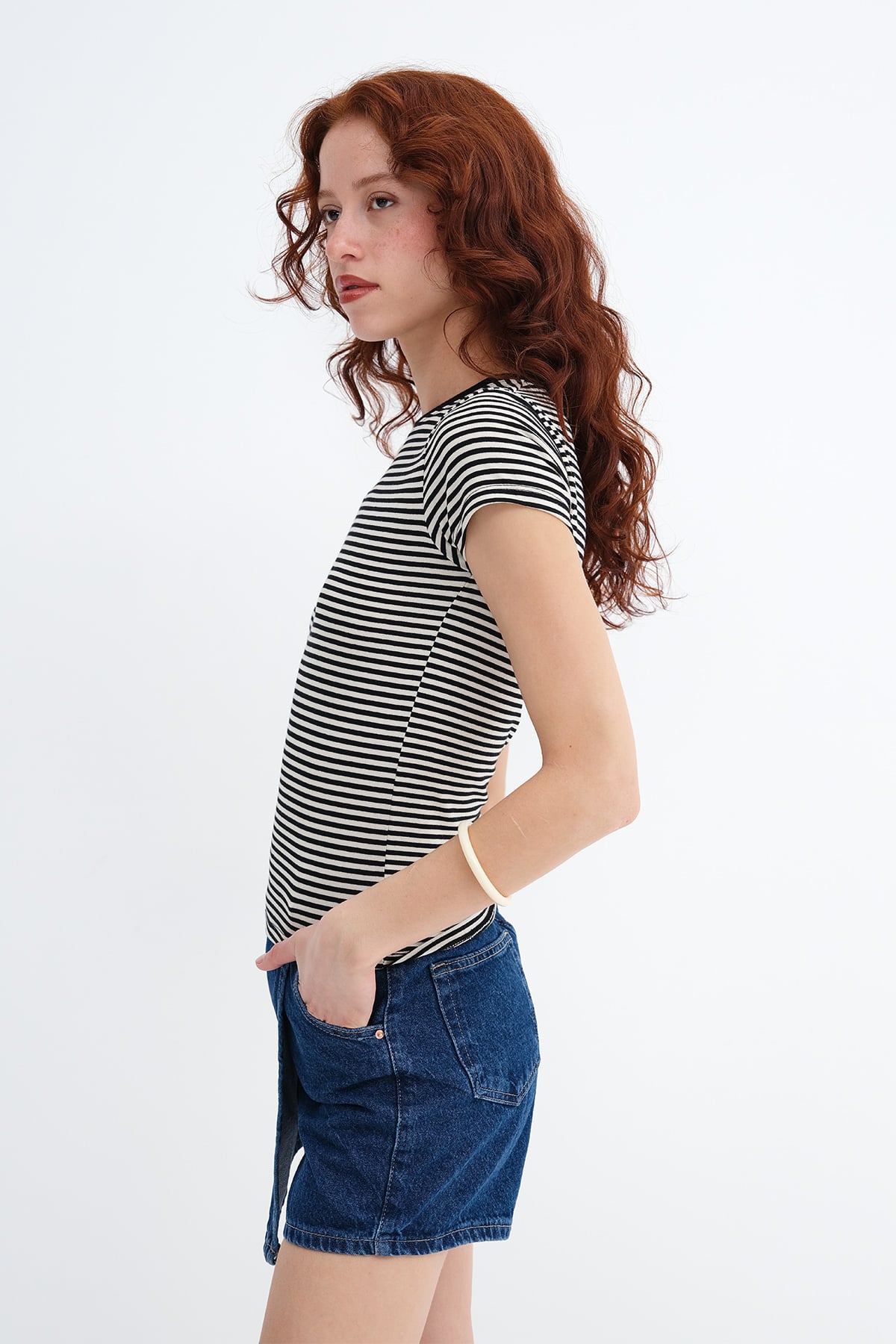 Black---Ecru_Striped-T-Shirt-addax