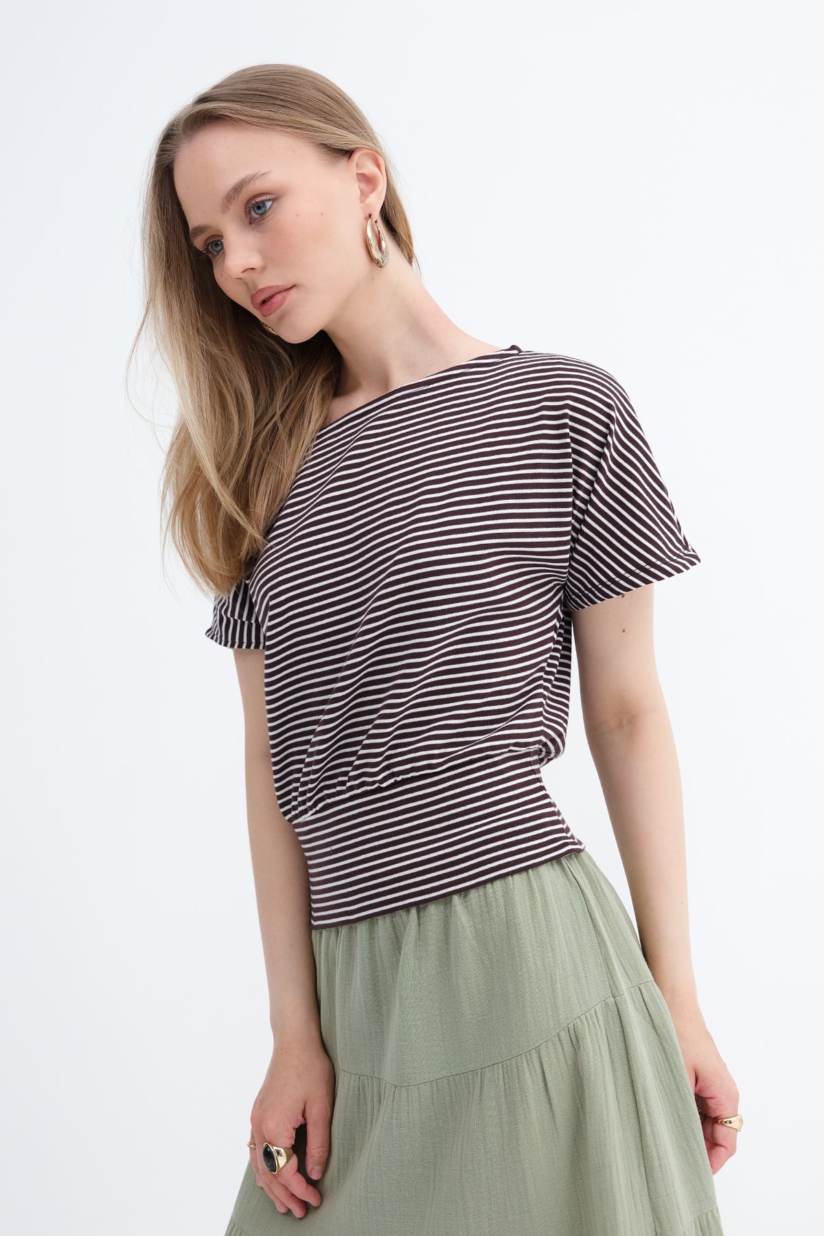 Brown---Ecru_One-Shoulder-T-shirt-addax