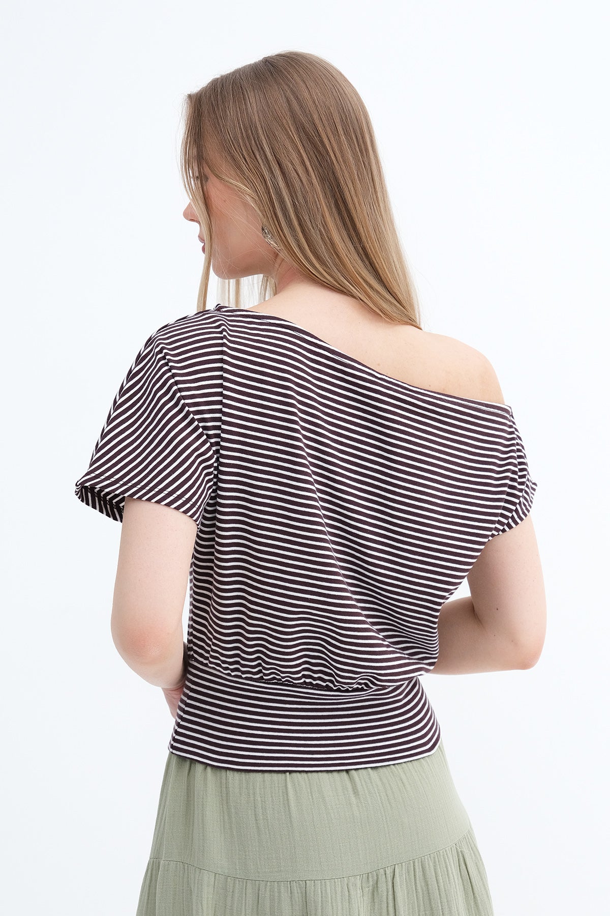 Brown---Ecru_One-Shoulder-T-shirt-addax
