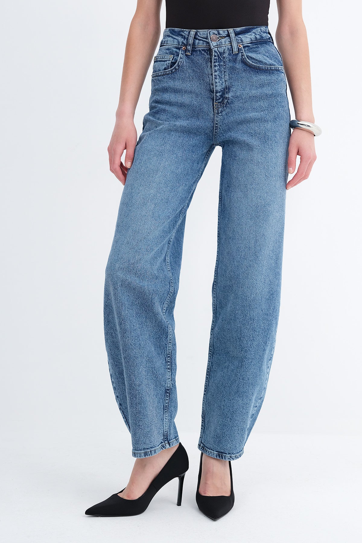 Other-_Baggy-Jeans-addax
