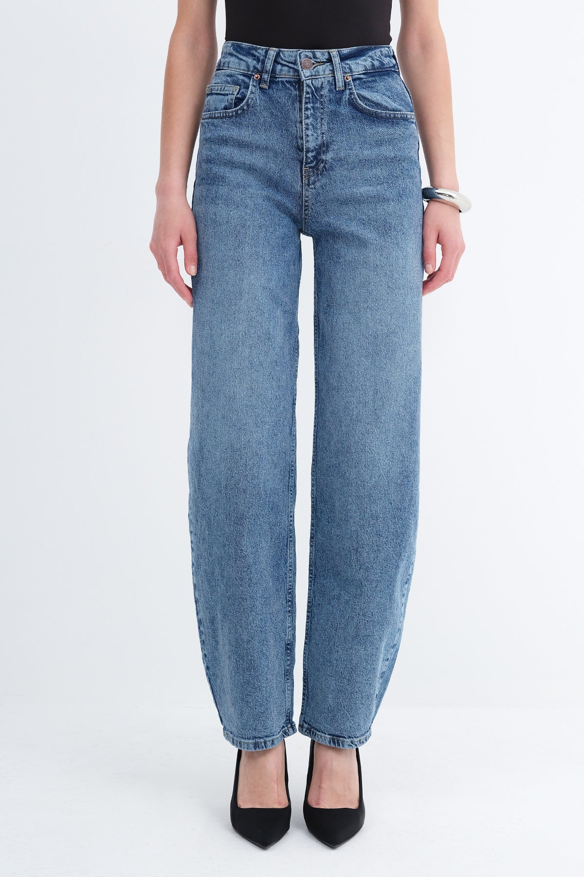Other-_Baggy-Jeans-addax
