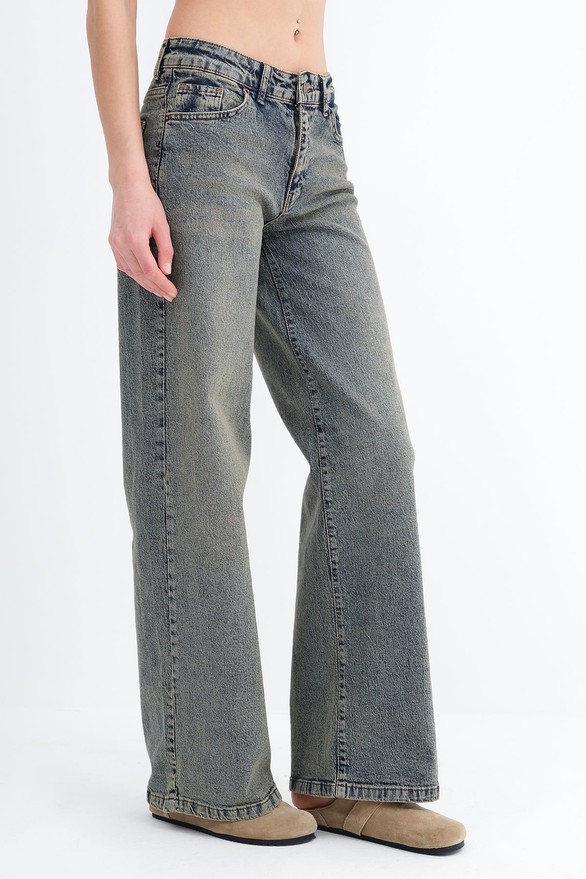 Green-Tint_Wide-Leg-Jeans-addax