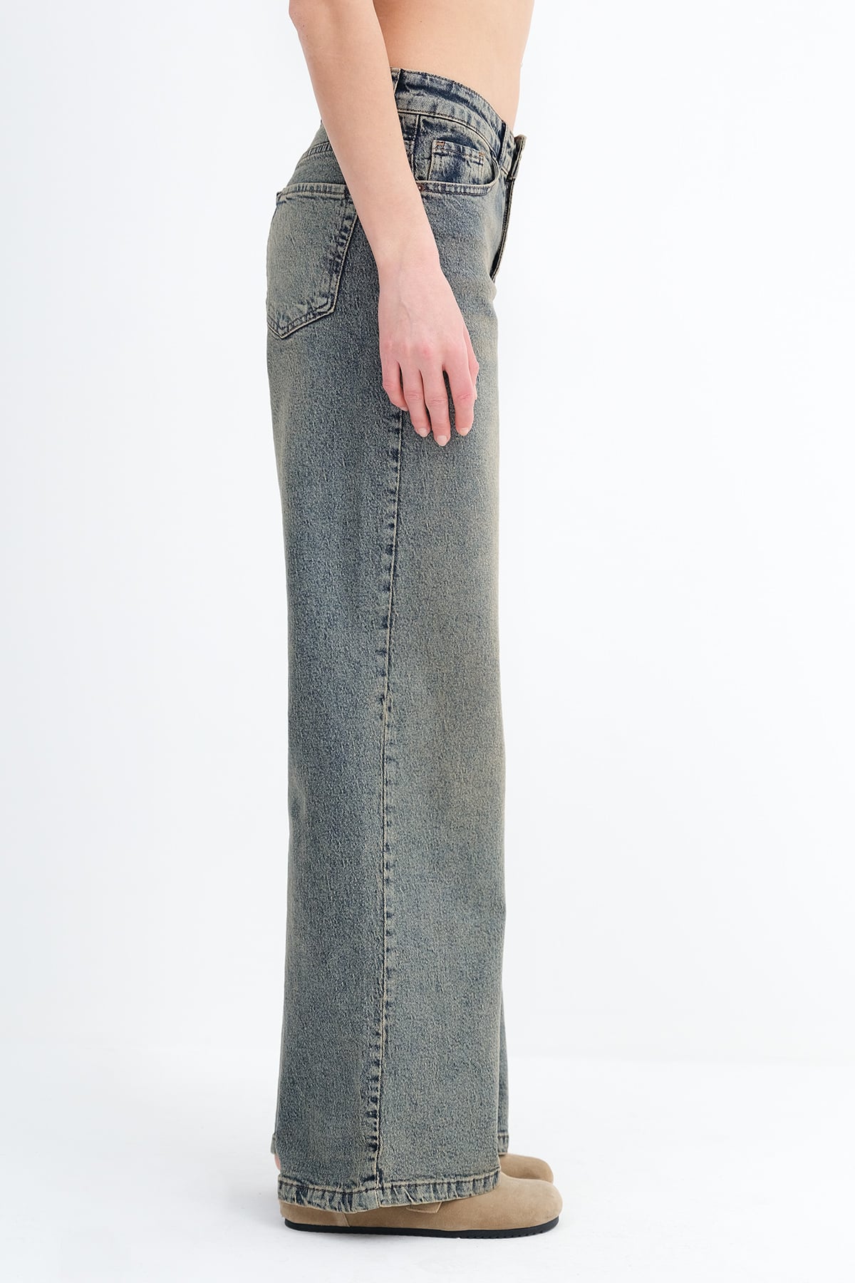 Green-Tint_Wide-Leg-Jeans-addax