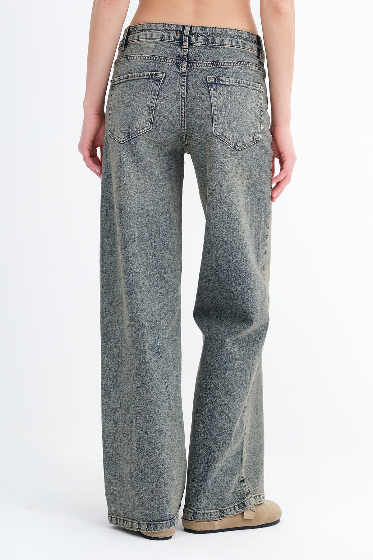 Green-Tint_Wide-Leg-Jeans-addax