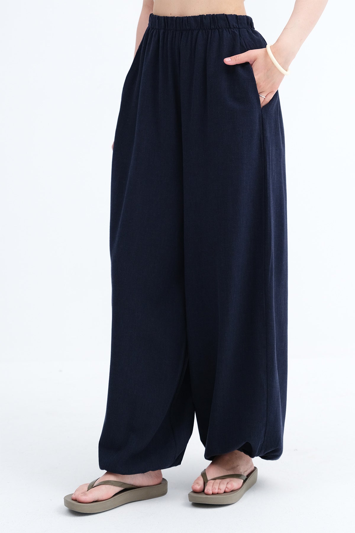 Dark-Night-Blue_Elastic-Waist-Linen-Trousers-addax