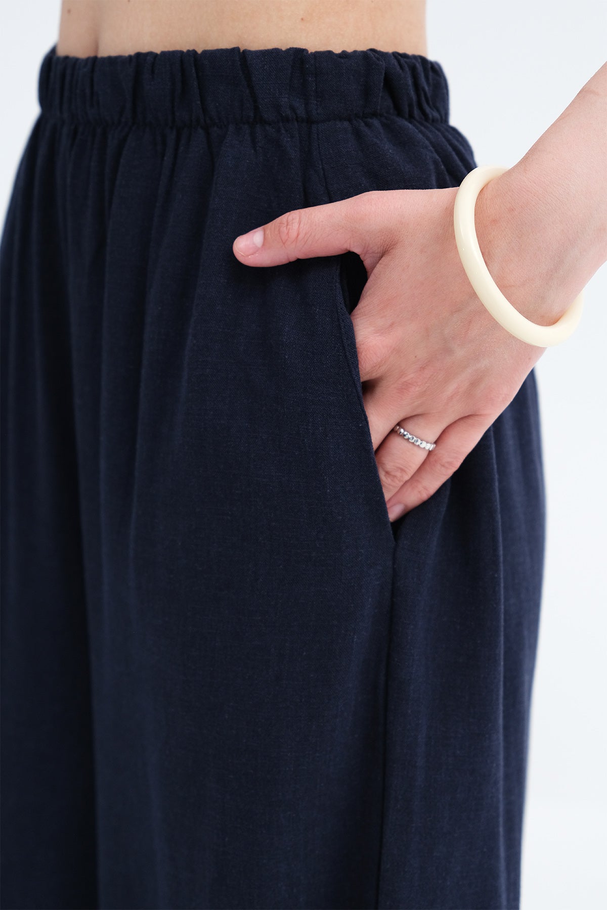 Dark-Night-Blue_Elastic-Waist-Linen-Trousers-addax