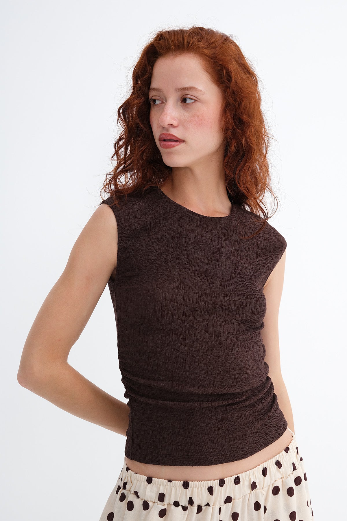 Bitter-Coffee_Crew-Neck-Side-Ruched-Blouse-addax