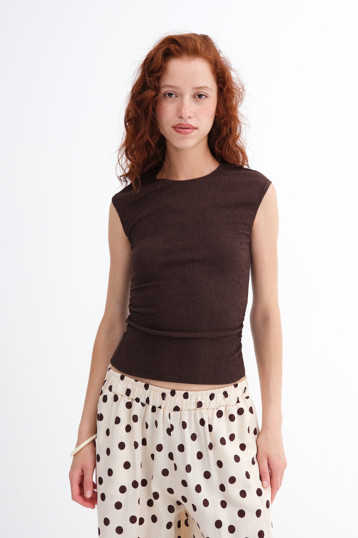 Bitter-Coffee_Crew-Neck-Side-Ruched-Blouse-addax
