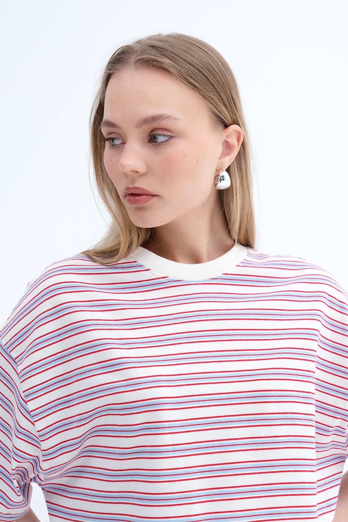 Ecru---Red_Crew-Neck-Striped-T-shirt-addax