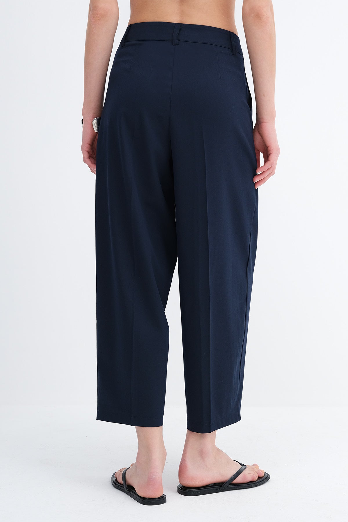 Dark-Night-Blue_Button-Detail-Pants-addax